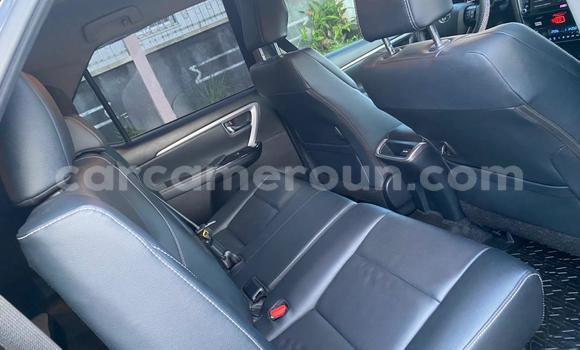 Acheter Neuf Voiture Toyota Fortuner Noir à Douala, Littoral Cameroon Acheter Neuf Voiture Toyota Fortuner Noir à Douala, Littoral Cameroon