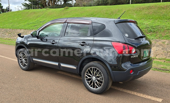 Buy Used Nissan Qashqai Black Car in Yaounde in Central Cameroon Buy Used Nissan Qashqai Black Car in Yaounde in Central Cameroon