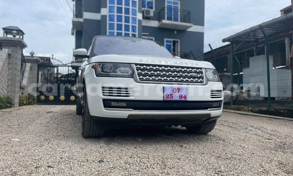 Buy Used Land Rover Range Rover White Car in Douala in Littoral Cameroon