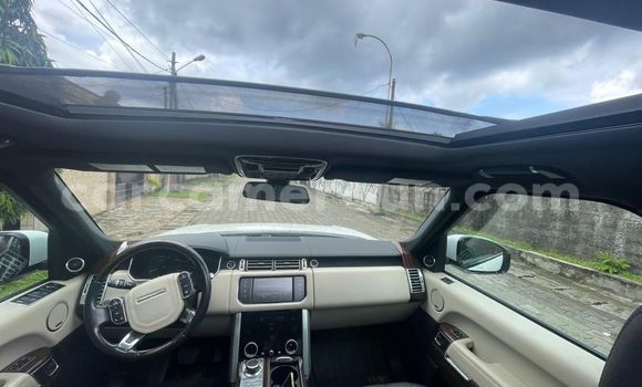 Acheter Occasion Voiture Land Rover Range Rover Blanc à Douala, Littoral Cameroon Acheter Occasion Voiture Land Rover Range Rover Blanc à Douala, Littoral Cameroon