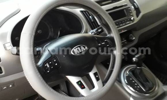 Sayi Na hannu Kia Sportage Brown Mota in Yaounde a Babban Kamaru