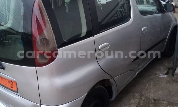 Buy Used Toyota Yaris Verso Silver Car in Douala in Littoral Cameroon Buy Used Toyota Yaris Verso Silver Car in Douala in Littoral Cameroon