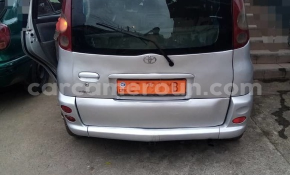 Buy Used Toyota Yaris Verso Silver Car in Douala in Littoral Cameroon Buy Used Toyota Yaris Verso Silver Car in Douala in Littoral Cameroon