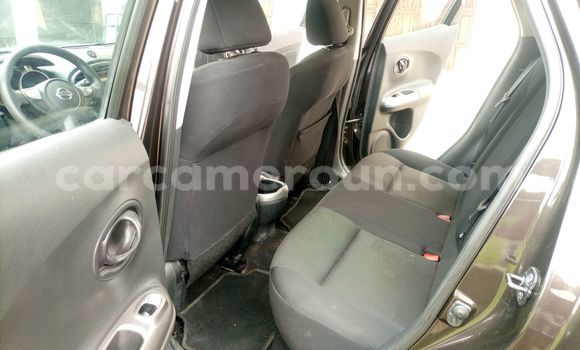 Sayi Na hannu Nissan Juke Black Mota in Douala a Ƙasar Kamaru Sayi Na hannu Nissan Juke Black Mota in Douala a Ƙasar Kamaru