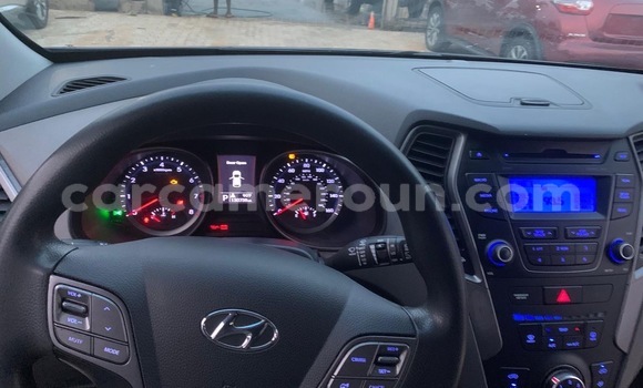 Acheter Import Voiture Hyundai Santa Fe Bleu à Douala, Littoral Cameroon Acheter Import Voiture Hyundai Santa Fe Bleu à Douala, Littoral Cameroon