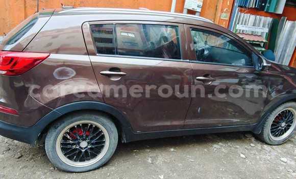 Sayi Na hannu Kia Sportage Brown Mota in Douala a Ƙasar Kamaru Sayi Na hannu Kia Sportage Brown Mota in Douala a Ƙasar Kamaru