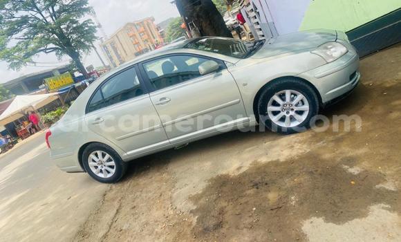 Sayi Na hannu Toyota Avensis Sauran Mota in Douala a Ƙasar Kamaru Sayi Na hannu Toyota Avensis Sauran Mota in Douala a Ƙasar Kamaru