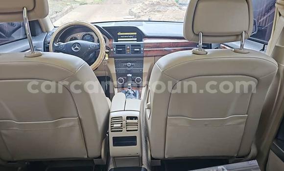 Sayi Sabo Mercedes‒Benz CLK-klasse AMG White Mota in Douala a Ƙasar Kamaru Sayi Sabo Mercedes‒Benz CLK-klasse AMG White Mota in Douala a Ƙasar Kamaru