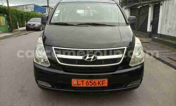 Sayi Na hannu Hyundai H1 Black Mota in Douala a Ƙasar Kamaru Sayi Na hannu Hyundai H1 Black Mota in Douala a Ƙasar Kamaru