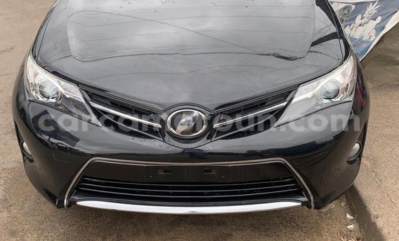Sayi Sabo Toyota Auris Sauran Mota in Douala a Ƙasar Kamaru Sayi Sabo Toyota Auris Sauran Mota in Douala a Ƙasar Kamaru