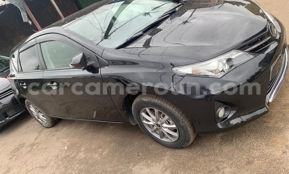 Sayi Sabo Toyota Auris Sauran Mota in Douala a Ƙasar Kamaru Sayi Sabo Toyota Auris Sauran Mota in Douala a Ƙasar Kamaru