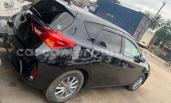 Sayi Sabo Toyota Auris Sauran Mota in Douala a Ƙasar Kamaru Sayi Sabo Toyota Auris Sauran Mota in Douala a Ƙasar Kamaru