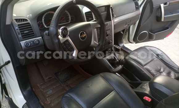 Sayi Na hannu Chevrolet Captiva White Mota in Douala a Ƙasar Kamaru Sayi Na hannu Chevrolet Captiva White Mota in Douala a Ƙasar Kamaru