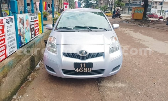 Acheter Import Voiture Toyota Vitz Autre à Douala, Littoral Cameroon