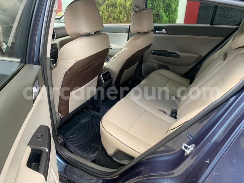 Big with watermark kia sportage littoral cameroon douala 15178
