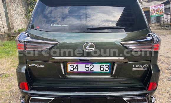 Sayi Sabo Lexus LX 570 Green Mota in Douala a Ƙasar Kamaru Sayi Sabo Lexus LX 570 Green Mota in Douala a Ƙasar Kamaru