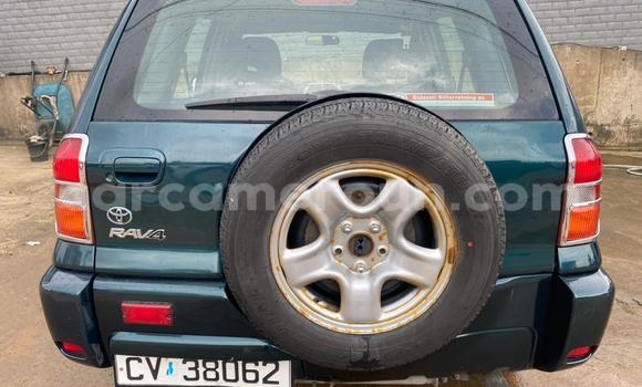 Acheter Occasion Voiture Toyota RAV4 Vert à Douala, Littoral Cameroon Acheter Occasion Voiture Toyota RAV4 Vert à Douala, Littoral Cameroon