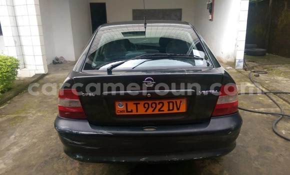 Acheter Occasion Voiture Opel Vectra Noir à Douala, Littoral Cameroon Acheter Occasion Voiture Opel Vectra Noir à Douala, Littoral Cameroon