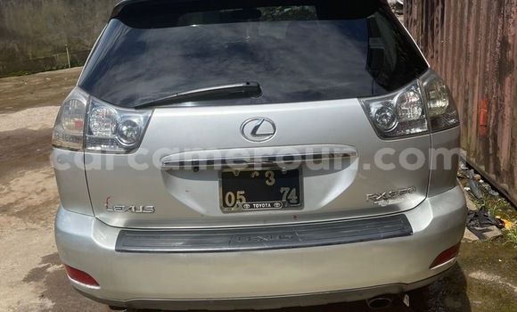 Sayi Sabo Lexus RX Sauran Mota in Douala a Ƙasar Kamaru