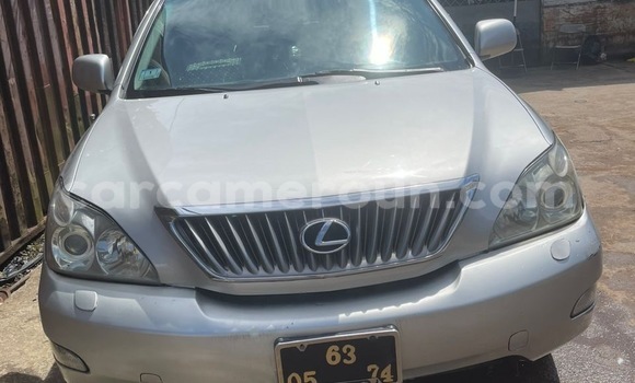 Acheter Neuf Voiture Toyota Avensis Gris à Douala, Littoral Cameroon Acheter Neuf Voiture Toyota Avensis Gris à Douala, Littoral Cameroon