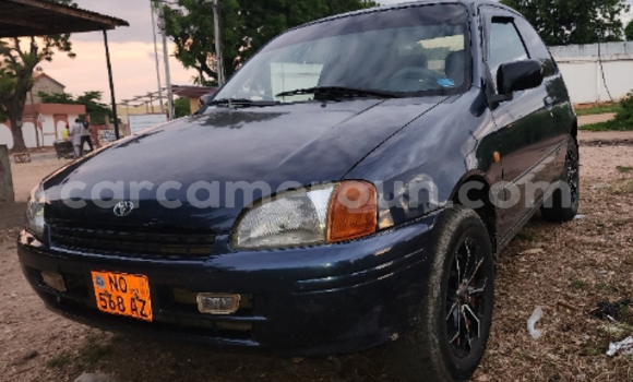 Buy Used Toyota Starlet Green Car in Garoua in North Cameroon