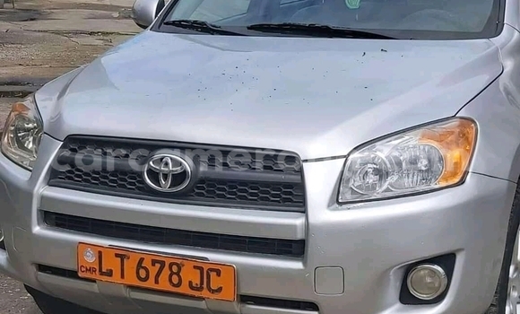 Acheter Occasion Voiture Toyota RAV4 Gris à Douala, Littoral Cameroon Acheter Occasion Voiture Toyota RAV4 Gris à Douala, Littoral Cameroon