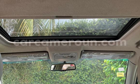 Sayi Imported Toyota Highlander M Mota in Douala a Ƙasar Kamaru Sayi Imported Toyota Highlander M Mota in Douala a Ƙasar Kamaru