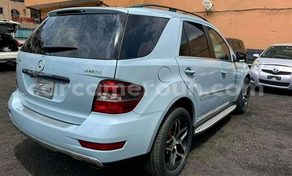 Buy Import Mercedes‒Benz ML–Class Blue Car in Douala in Littoral Cameroon Buy Import Mercedes‒Benz ML–Class Blue Car in Douala in Littoral Cameroon