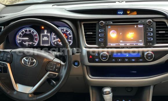 Acheter Occasion Voiture Toyota Highlander Noir à Douala, Littoral Cameroon Acheter Occasion Voiture Toyota Highlander Noir à Douala, Littoral Cameroon