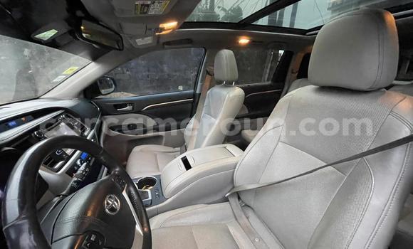 Acheter Occasion Voiture Toyota Highlander Noir à Douala, Littoral Cameroon Acheter Occasion Voiture Toyota Highlander Noir à Douala, Littoral Cameroon