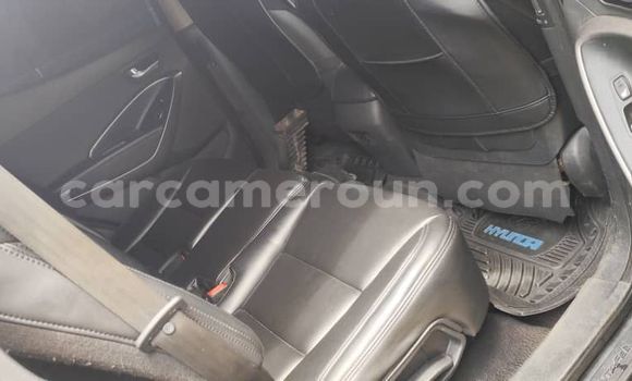 Acheter Occasion Voiture Hyundai Santa Fe Noir à Douala, Littoral Cameroon Acheter Occasion Voiture Hyundai Santa Fe Noir à Douala, Littoral Cameroon