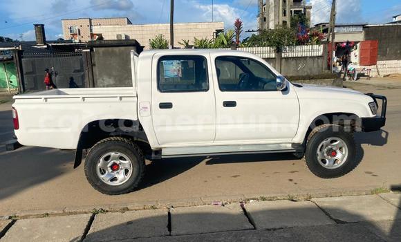 Buy Used Toyota Hilux White Car in Douala in Littoral Cameroon Buy Used Toyota Hilux White Car in Douala in Littoral Cameroon