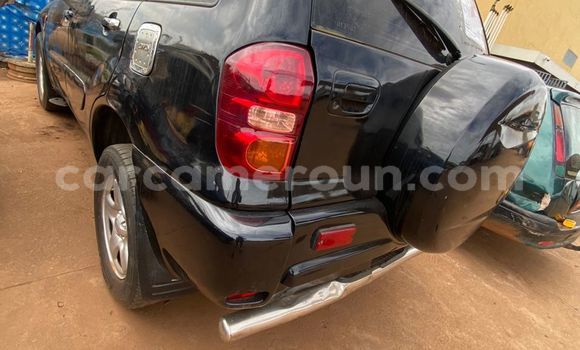 Acheter Occasion Voiture Toyota RAV4 Noir à Yaoundé, Central Cameroon Acheter Occasion Voiture Toyota RAV4 Noir à Yaoundé, Central Cameroon