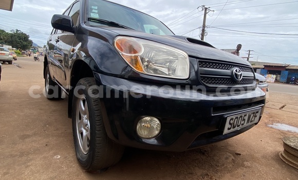 Acheter Occasion Voiture Toyota RAV4 Noir à Yaoundé, Central Cameroon Acheter Occasion Voiture Toyota RAV4 Noir à Yaoundé, Central Cameroon