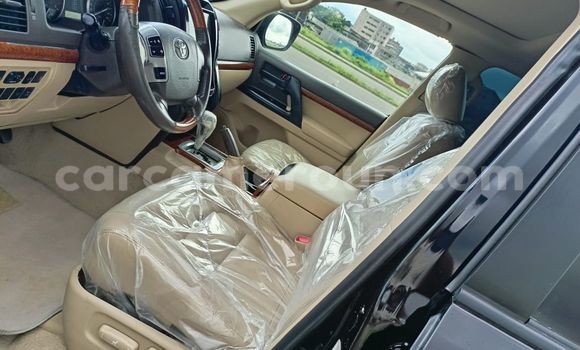 Buy Import Toyota Land Cruiser Black Car in Douala in Littoral Cameroon Buy Import Toyota Land Cruiser Black Car in Douala in Littoral Cameroon