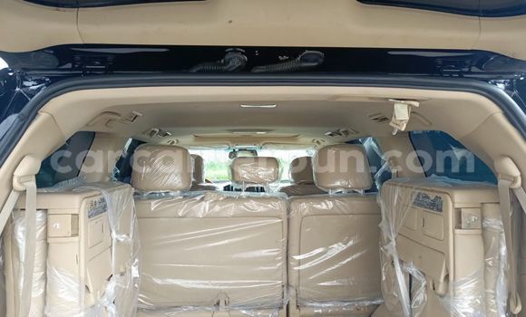 Buy Import Toyota Land Cruiser Black Car in Douala in Littoral Cameroon Buy Import Toyota Land Cruiser Black Car in Douala in Littoral Cameroon