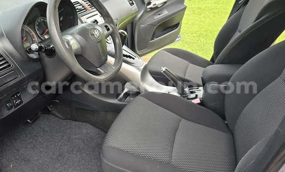 Buy Used Toyota Auris Blue Car in Yaounde in Central Cameroon Buy Used Toyota Auris Blue Car in Yaounde in Central Cameroon