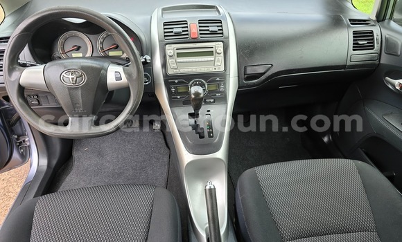 Buy Used Toyota Auris Blue Car in Yaounde in Central Cameroon Buy Used Toyota Auris Blue Car in Yaounde in Central Cameroon