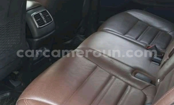 Buy Used Kia Sorento Blue Car in Douala in Littoral Cameroon Buy Used Kia Sorento Blue Car in Douala in Littoral Cameroon