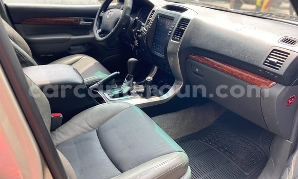 Sayi Sabo Toyota Prado Sauran Mota in Douala a Ƙasar Kamaru Sayi Sabo Toyota Prado Sauran Mota in Douala a Ƙasar Kamaru