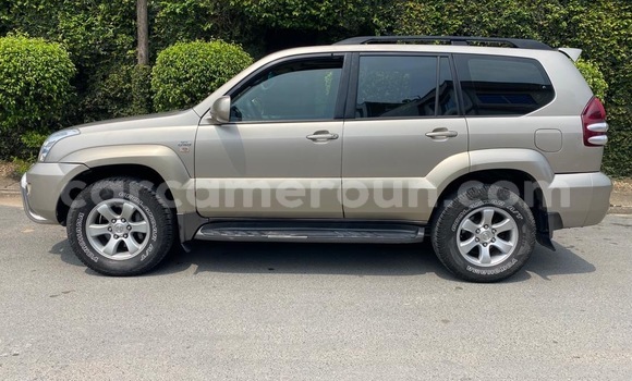 Sayi Sabo Toyota Prado Sauran Mota in Douala a Ƙasar Kamaru Sayi Sabo Toyota Prado Sauran Mota in Douala a Ƙasar Kamaru