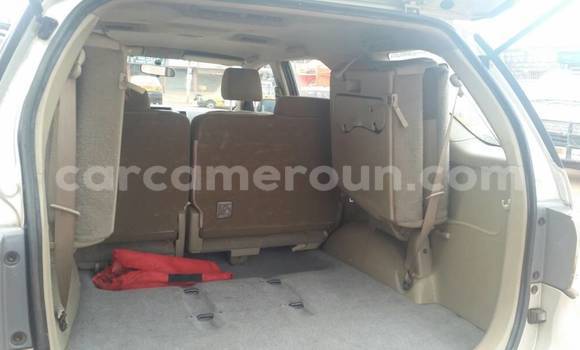 Acheter Occasion Voiture Toyota Fortuner Gris à Yaoundé, Central Cameroon Acheter Occasion Voiture Toyota Fortuner Gris à Yaoundé, Central Cameroon