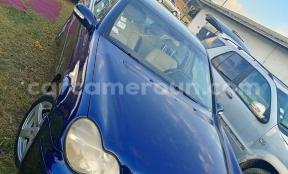 Acheter Occasion Voiture Mercedes‒Benz C-klasse Bleu à Douala, Littoral Cameroon Acheter Occasion Voiture Mercedes‒Benz C-klasse Bleu à Douala, Littoral Cameroon