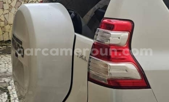 Acheter Neuf Voiture Toyota Prado Blanc à Douala, Littoral Cameroon Acheter Neuf Voiture Toyota Prado Blanc à Douala, Littoral Cameroon