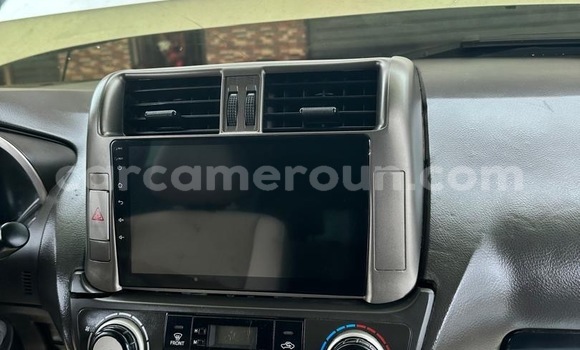 Acheter Neuf Voiture Toyota Prado Blanc à Douala, Littoral Cameroon Acheter Neuf Voiture Toyota Prado Blanc à Douala, Littoral Cameroon