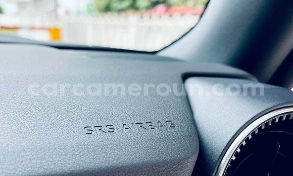 Sayi Sabo Toyota Land Cruiser White Mota in Douala a Ƙasar Kamaru Sayi Sabo Toyota Land Cruiser White Mota in Douala a Ƙasar Kamaru