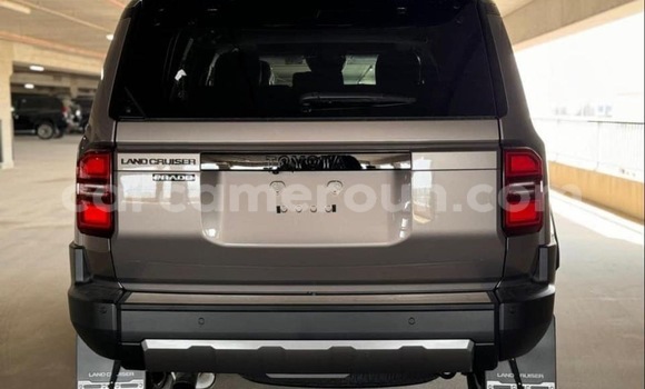 Sayi Sabo Toyota Land Cruiser Sauran Mota in Douala a Ƙasar Kamaru Sayi Sabo Toyota Land Cruiser Sauran Mota in Douala a Ƙasar Kamaru