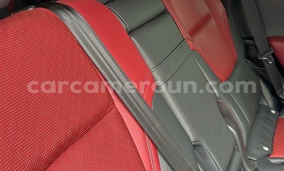 Acheter Neuf Voiture Toyota Land Cruiser Noir à Yaoundé, Central Cameroon Acheter Neuf Voiture Toyota Land Cruiser Noir à Yaoundé, Central Cameroon