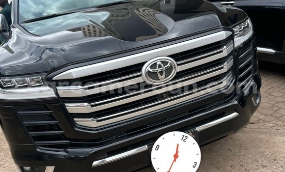 Acheter Neuf Voiture Toyota Land Cruiser Noir à Yaoundé, Central Cameroon Acheter Neuf Voiture Toyota Land Cruiser Noir à Yaoundé, Central Cameroon