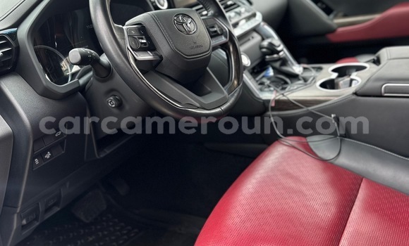 Acheter Neuf Voiture Toyota Land Cruiser Noir à Yaoundé, Central Cameroon Acheter Neuf Voiture Toyota Land Cruiser Noir à Yaoundé, Central Cameroon